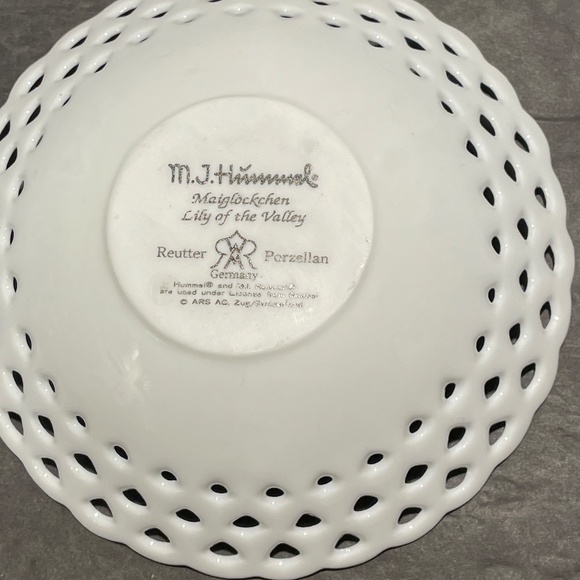 Vintage M.J. Hummel "Lilly of the Valley" Dish Small Reutter Porzellan Germany - Picture 5 of 6